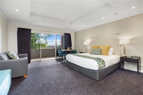 all seasons bendigo|Rooms available at All Seasons Resort Hotel Bendigo .